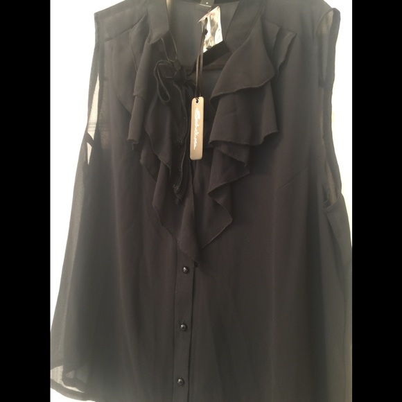 Seductions Tops - Black Sleeveless Blouse